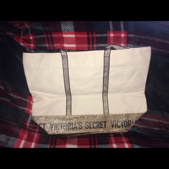 Victoria Secret Tote - Picture 2 of 5